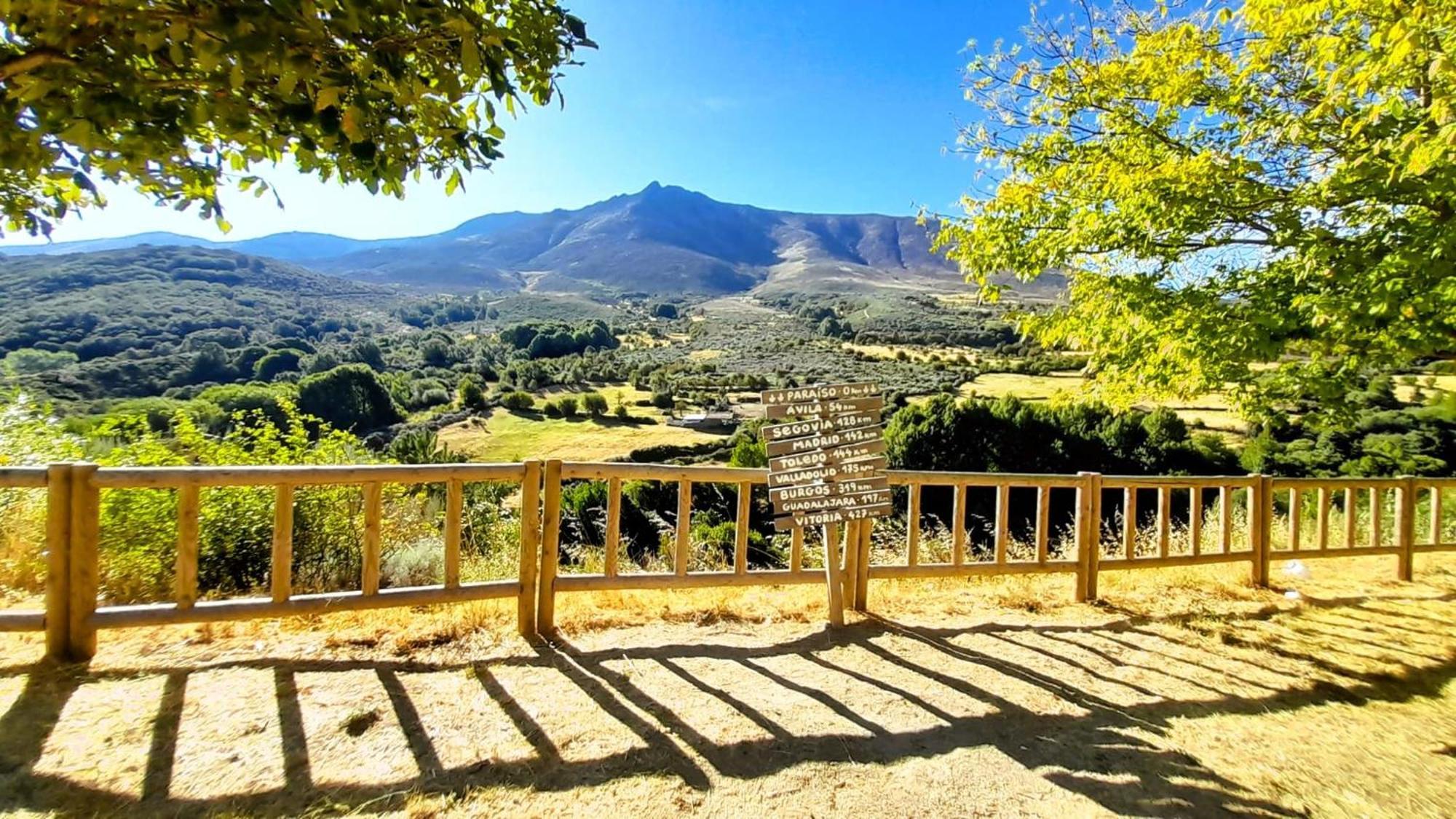 La Casona Apartment Serranillos Luaran gambar